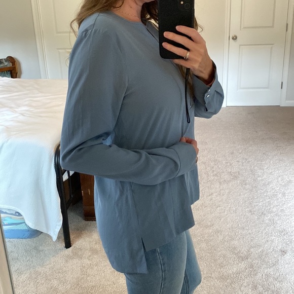 Calvin Klein Split Neck with Zipper Long Sleeve Blouse - Picture 4 of 7